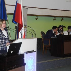 Pani Emilii Garbali przybliżyła słuchaczom zmiany w  obowiązujących trybach udzielania zamówień publicznych oraz omówiła partnerstwo innowacyjne